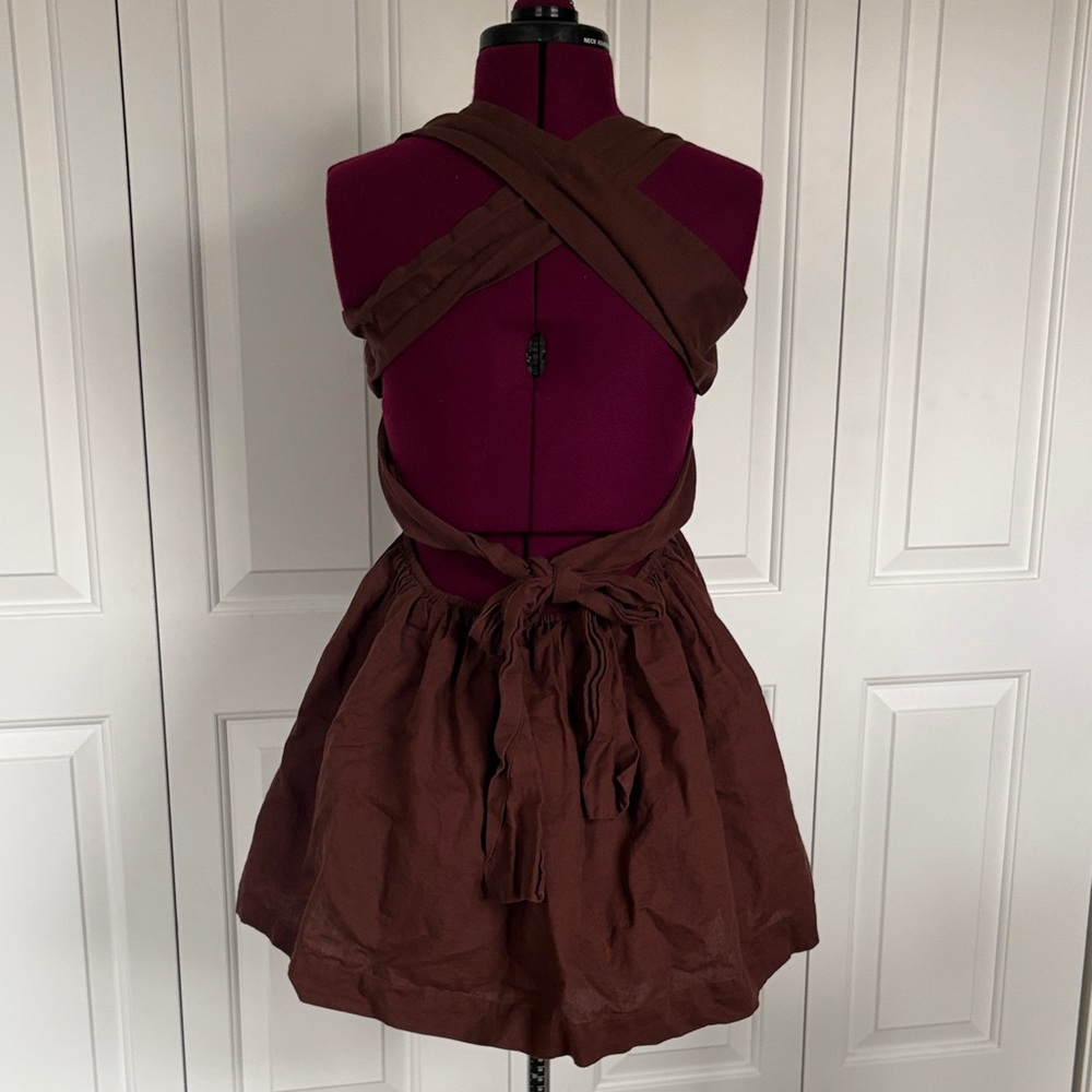 Brown linen mini dress - Picture 2 of 3